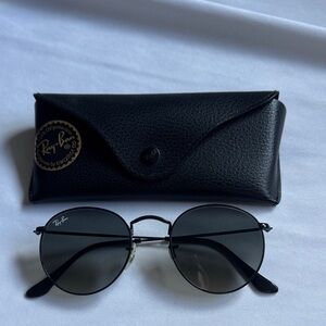 Ray-Ban Classic Black Sunglasses